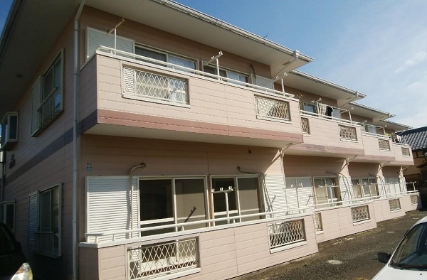 神奈川県相模原市　アパート　外壁塗装(3色仕上げ)・付帯部塗装 (3)