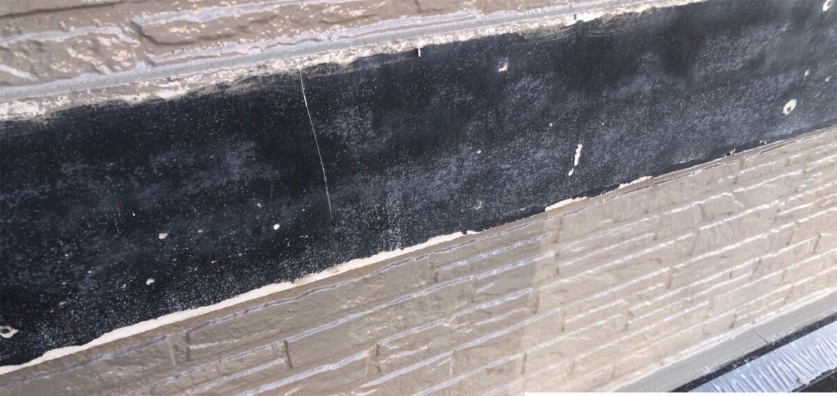 神奈川県厚木市　外壁塗装工事　帯板の板金取り付け工事