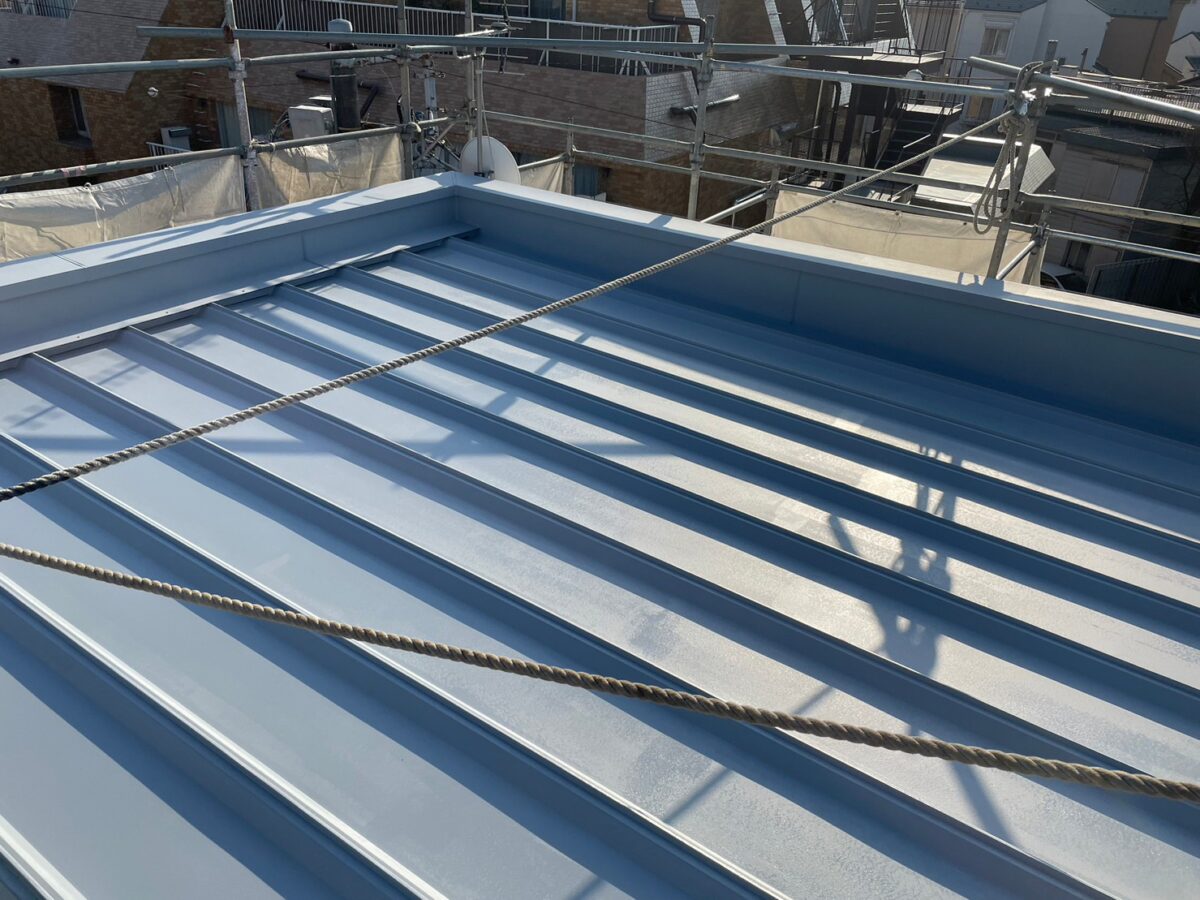 神奈川県厚木市　屋根塗装工事　遮熱塗装するとどんな効果がある？