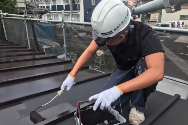 神奈川県厚木市　屋根塗装工事　瓦棒屋根とは？メンテナンス方法を解説！