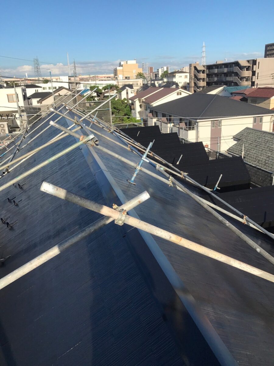 神奈川県厚木市　屋根・外壁塗装工事　屋根足場とは？