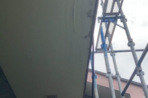 神奈川県厚木市　外壁塗装工事　付帯部　軒天井のメンテナンスについて