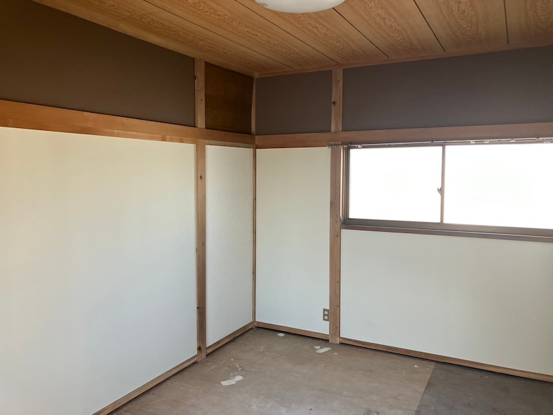 神奈川県厚木市【外壁塗装工事】和室内装　室内壁の塗り替え工事　施工前と施工後