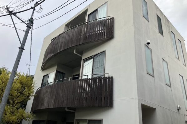 神奈川県伊勢原市　外壁塗装・付帯部塗装工事「汚れていた外壁がきれいになり、塗装をお願いしてよかったです」