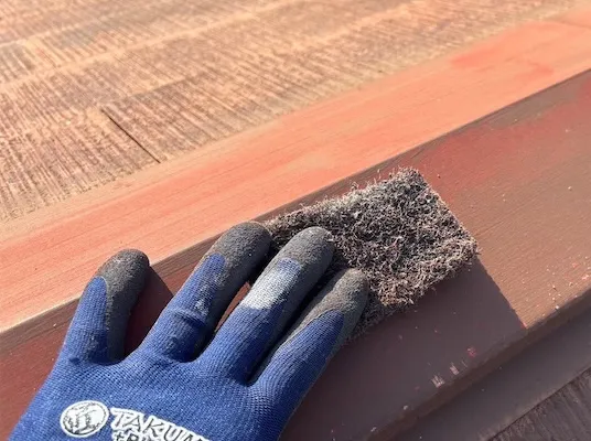 屋根塗装を行う上で外せない下地処理の重要性について解説！