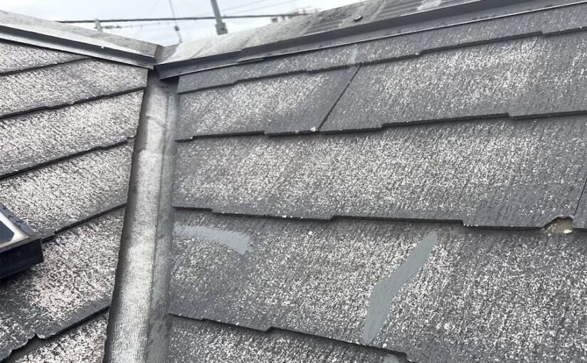 屋根塗装を行う上で外せない下地処理の重要性について解説！