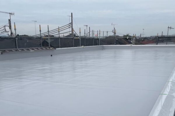 屋上・陸屋根の防水工事とは？防水工事の種類と特徴について