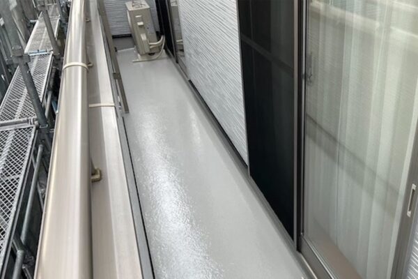 ただの床ではない？ベランダ防水が必要な理由と家の寿命を守る方法