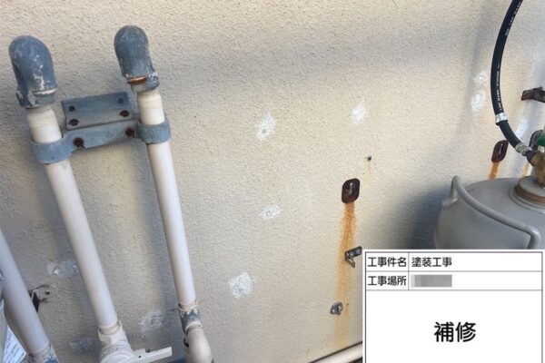 窓まわり・取り合い部のコーキング打ちと外壁・軒先の補修｜神奈川県伊勢原市